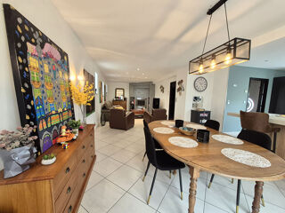  Maison à vendre 8 pièces 223 m²
