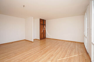  Appartement  vendre 5 pices 84 m