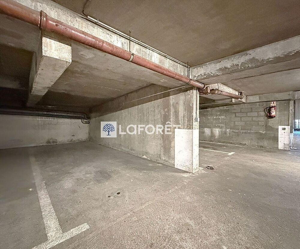 Vente Parking/Garage À VENDRE .  PLACE DE PARKING SÉCURISÉE EN SOUS-SOL . FÉCAMP FÉcamp