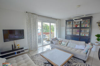  Appartement � vendre 3 pi�ces 64 m�