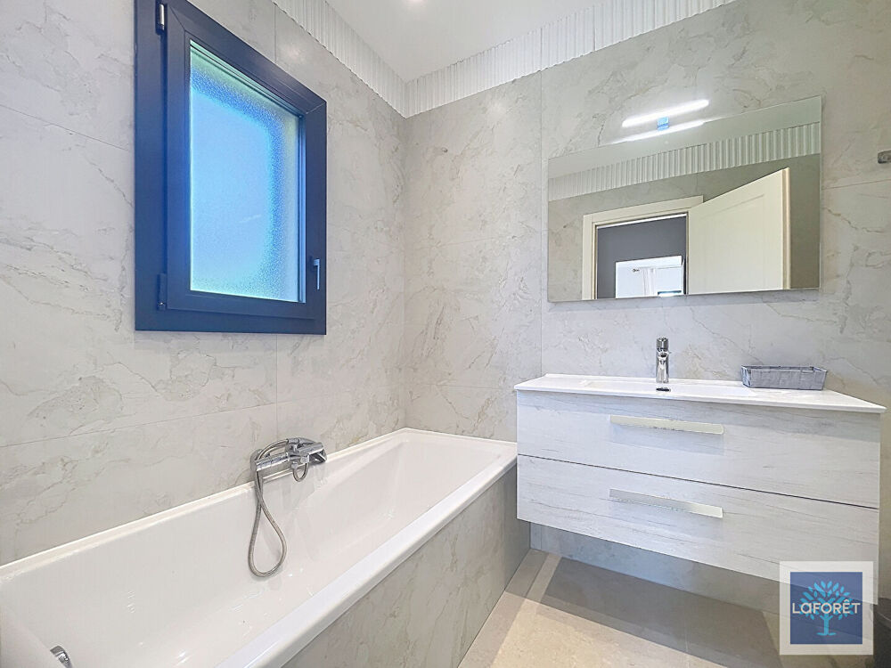 à vendre  Maison Saint-Paul-de-Vence (06570)