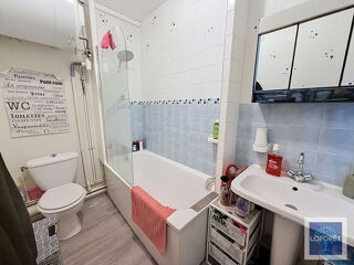  Appartement à louer 1 pièce 27 m²