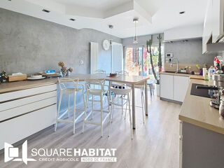  Maison à vendre 10 pièces 220 m²