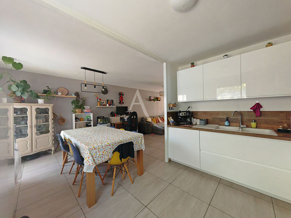 Villa La Crau 4 pièce(s) 90 m2
