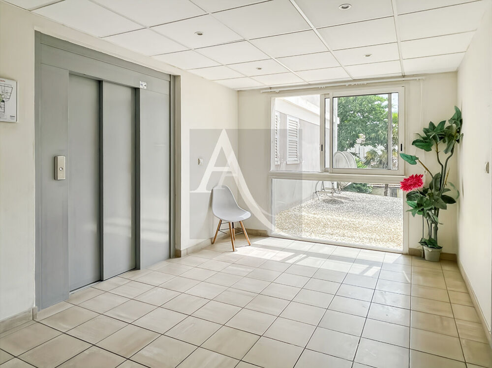 Appartement avec terrasse et ascenseur - Villeneuve-sur-Lot - 3 pièces - 80 m2