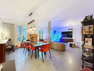  Maison  vendre 6 pices 191 m