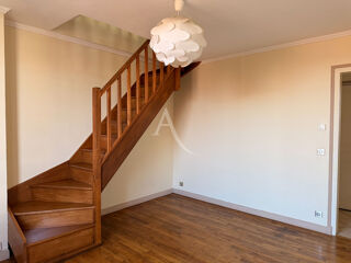  Appartement à louer 2 pièces 52 m²