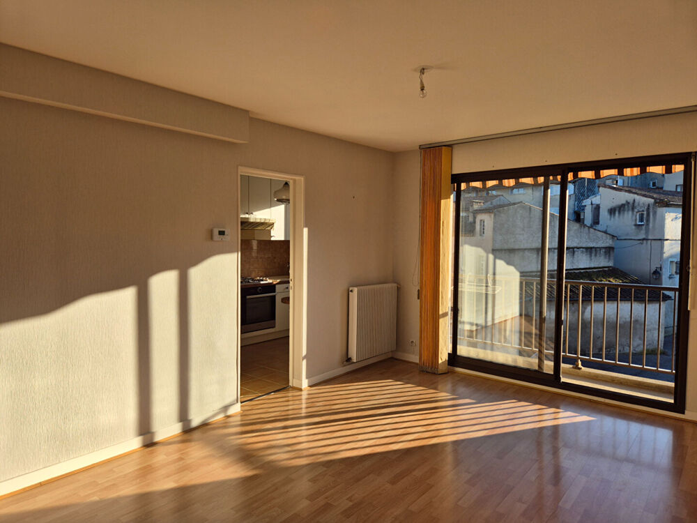 CASTRES Appartement T3 avec balcons