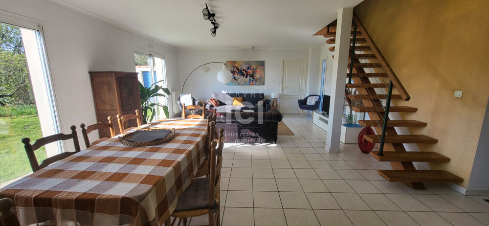 Maison 4 pièces 120 m² · à Sainte Luce sur Loire · 120 m² · 465 000 €