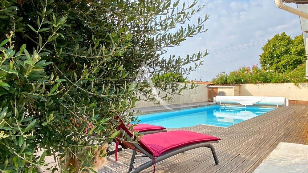 Maison de plain-pied avec piscine et son appartement indépendant