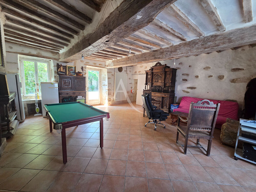 Vente Maison MAISON EN PIERRE 229m² 3 CHAMBRES TERRAIN 580 m² DÉPENDANCES CENTRE BOURG PALLUAU Palluau