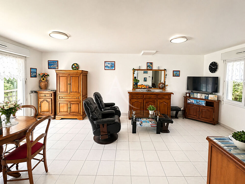 Maison Nantes de 83.98 m² avec 3 chambres et un garage