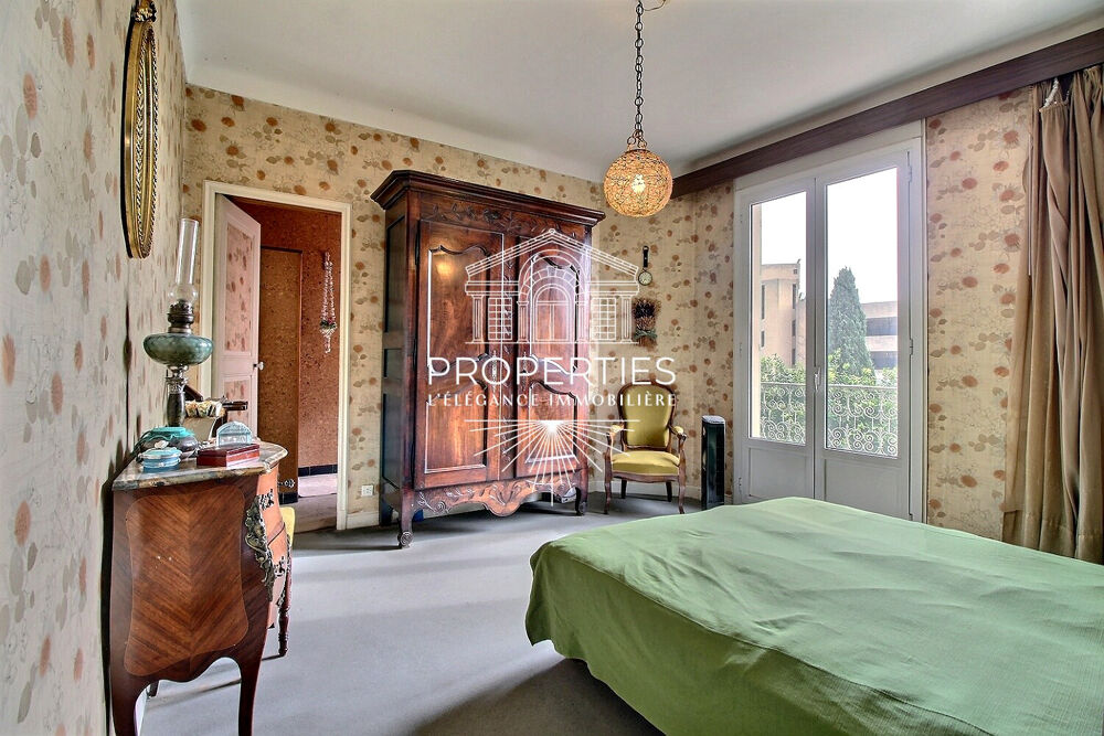 Vente Appartement LE LAVANDOU - LOT T3 + T2 - CENTRE VILLE  - REZ-DE-CHAUSSEE ET DERNIER ETAGE Le lavandou