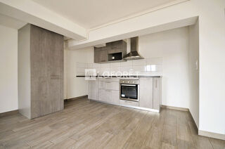  Appartement  vendre 4 pices 76 m