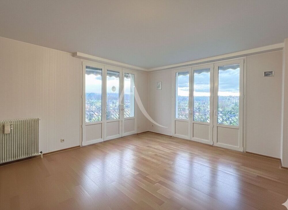 Vente Appartement Trespoey appartement 3 chambres ,garage et caves Pau