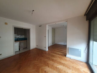  Appartement à louer 2 pièces 37 m²