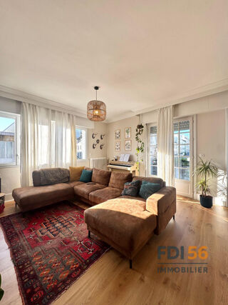  Maison � vendre 7 pi�ces 210 m�