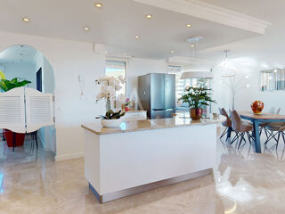  Appartement � vendre 4 pi�ces 121 m�