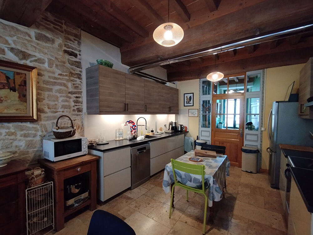 Maison Bourguignonne d'exception de 249 m2 - Un bien rare. Cette demeure offre de nombreuses possibilités - Gites - Maison Fa