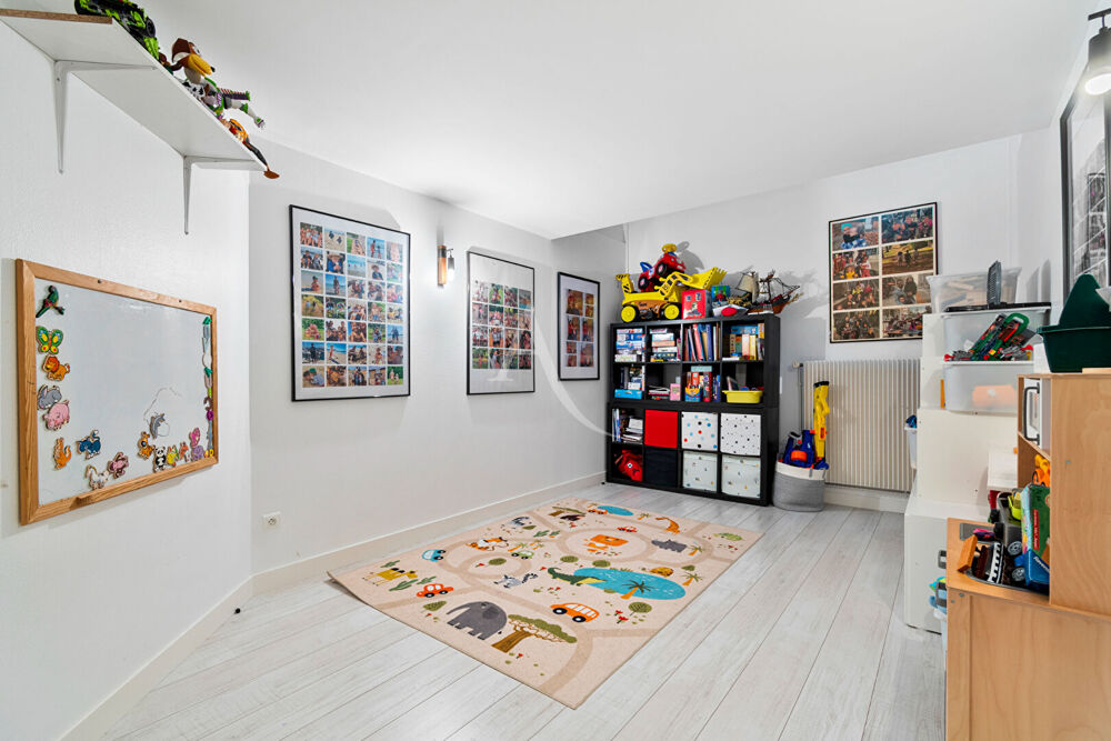 � vendre  Maison Suresnes (92150)