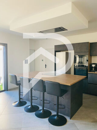  Maison  vendre 4 pices 135 m