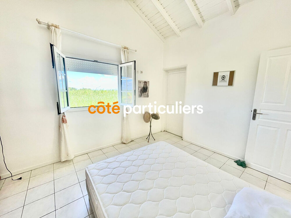 � vendre  Maison Baie-Mahault (97122)