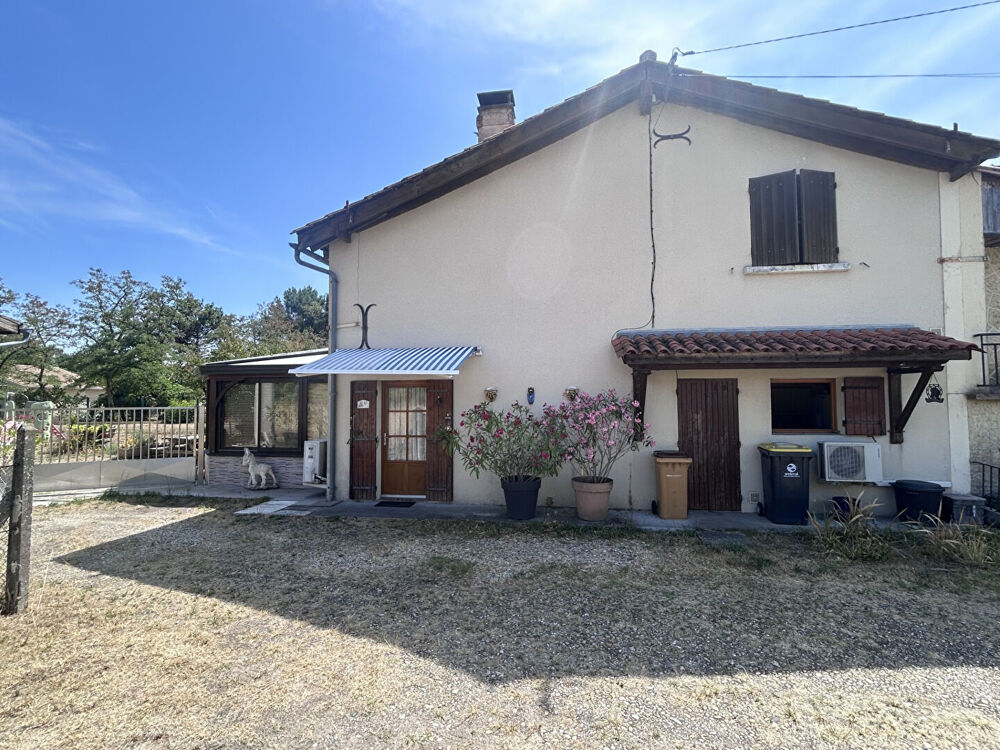 Maison 7 pièces 181 m² · à Cartelegue · 181 m² · 195 000 €