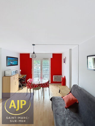  Appartement à louer 2 pièces 25 m²