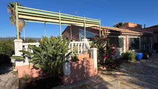  Maison � vendre 9 pi�ces 211 m�