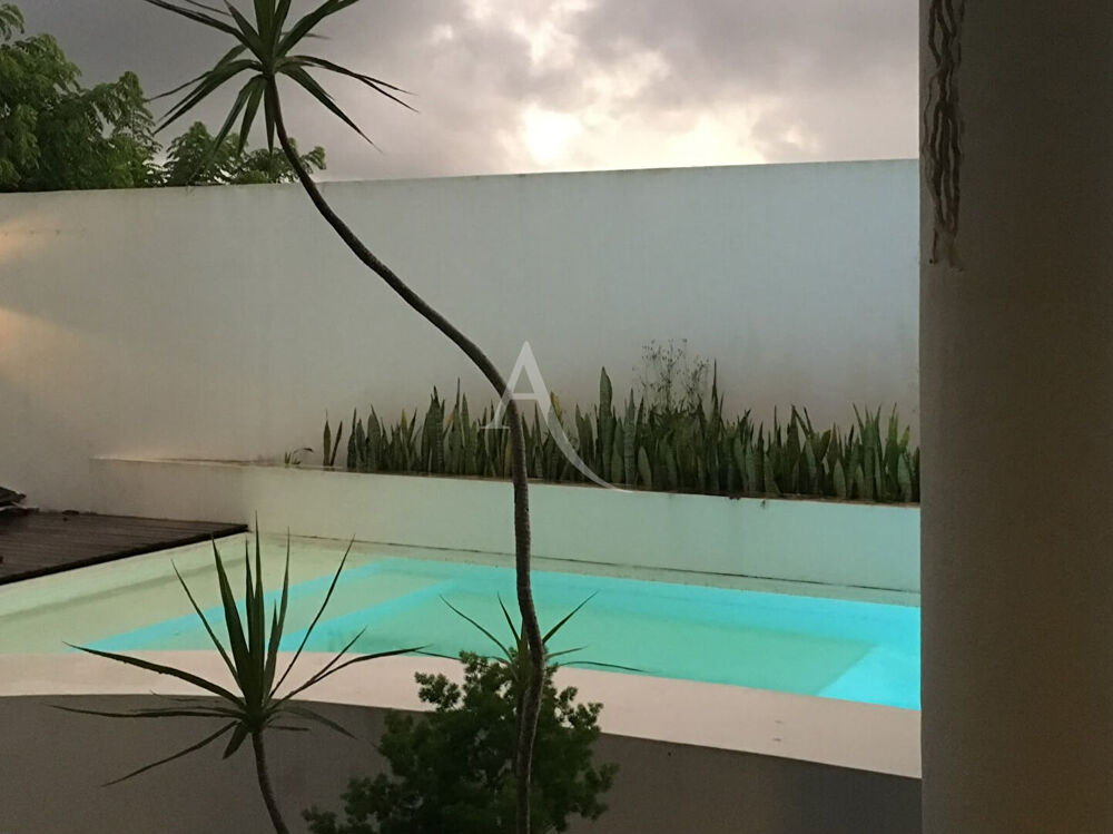Location Maison MAISON ENTIEREMENT MEUBLEE AVEC PISCINE A FORT DE FRANCE Fort de france