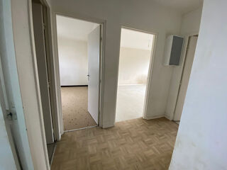  Appartement à louer 2 pièces 50 m²