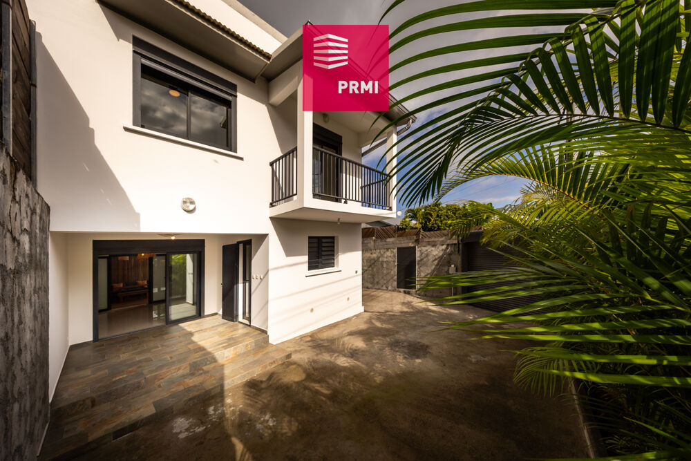 Maison 4 pièces 100 m² · à Saint Pierre · 100 m² · 325 000 €