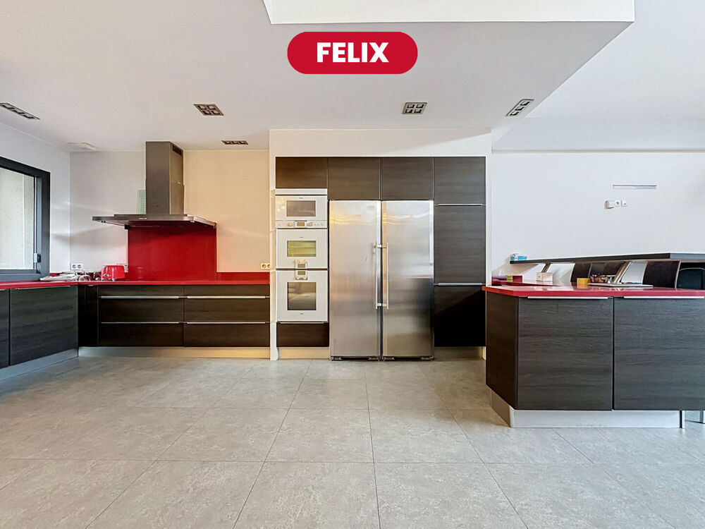 Vente Maison Felix - Loft 6 pièces - 3 terrasses - Vauban Lille