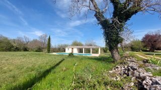  Maison � vendre 15 + pi�ces 326 m�