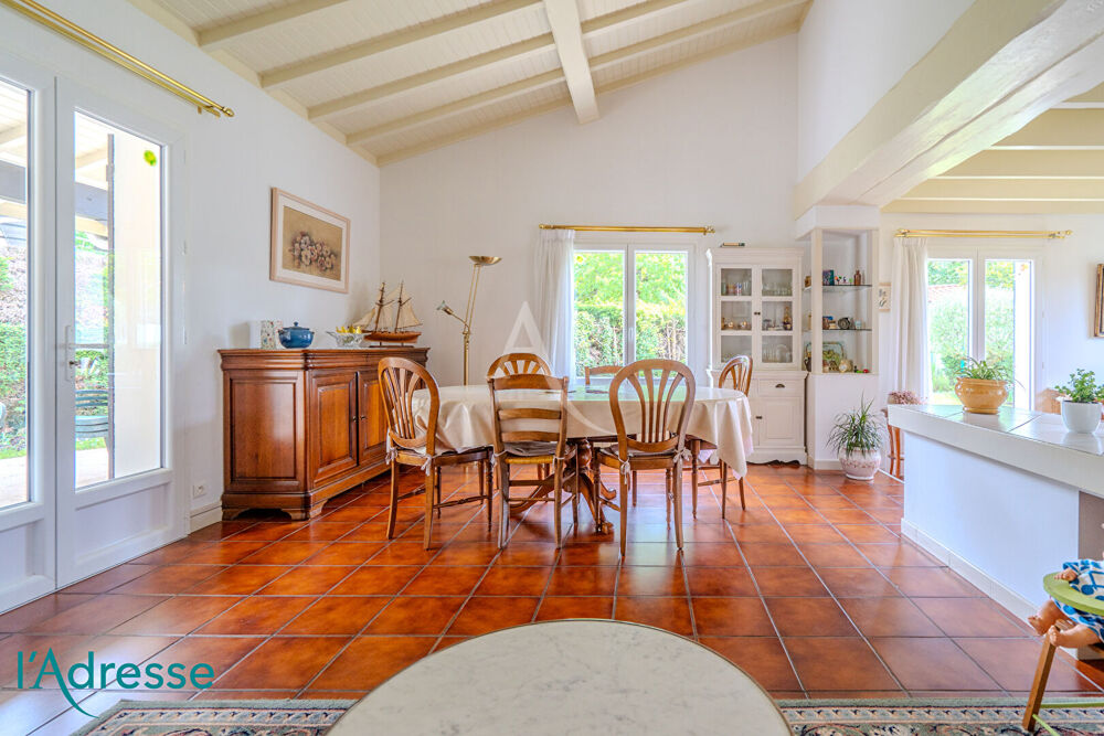CESTAS - Maison familiale de 150m² avec jardin et double garage
