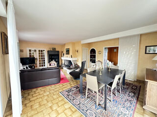  Maison � vendre 7 pi�ces 236 m�