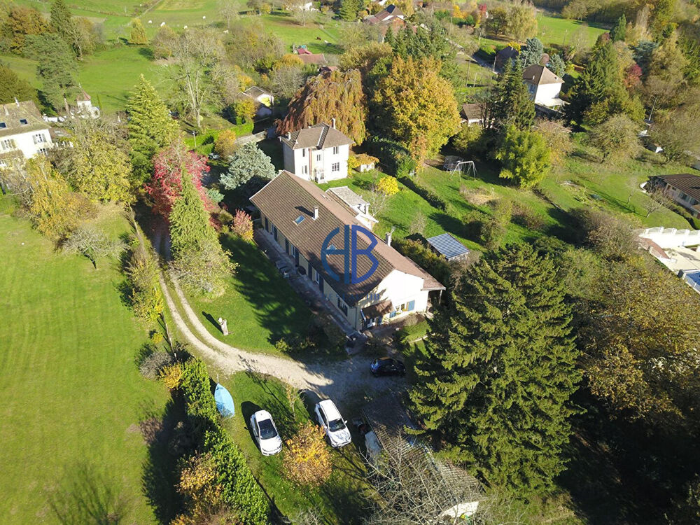 Vente Maison Maison Faverges De La Tour 7 pièce(s) 318 m2 Faverges de la tour