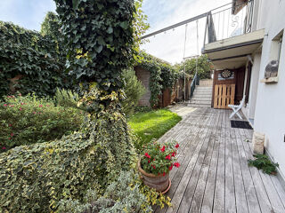  Maison  vendre 8 pices 159 m