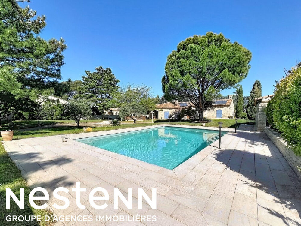 Bastide d'exception en pierre Élégance provençale & art de vivre