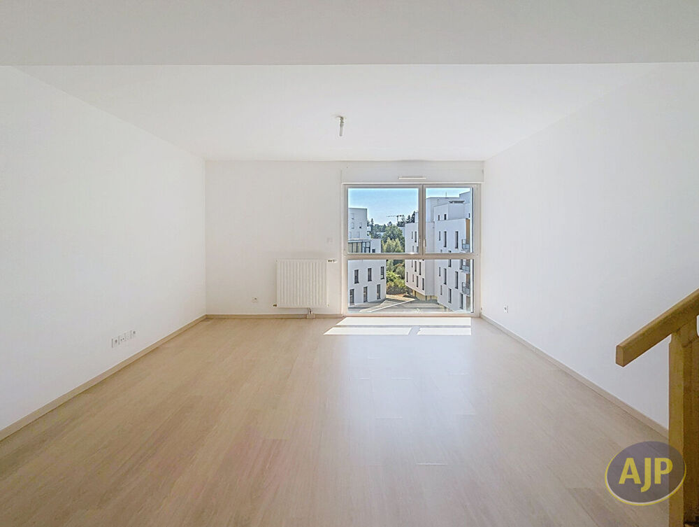 Vente Appartement Appartement Duplex avec terrasse et stationnement Rennes