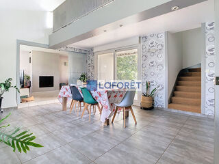  Maison  vendre 6 pices 124 m