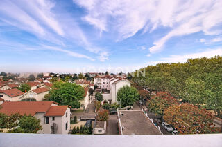  Appartement � vendre 5 pi�ces 111 m�