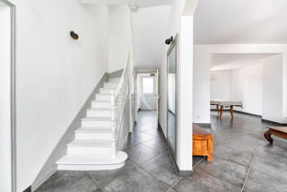  Maison à vendre 8 pièces 231 m²