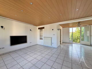 Appartement à louer 3 pièces 68 m²