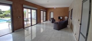  Maison � vendre 6 pi�ces 250 m� Saly
