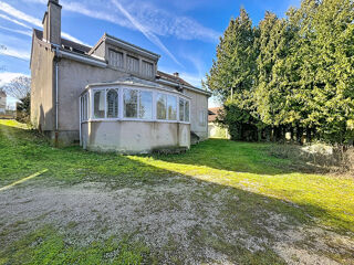  Maison 8 pièces 242 m² Saint broing les moines