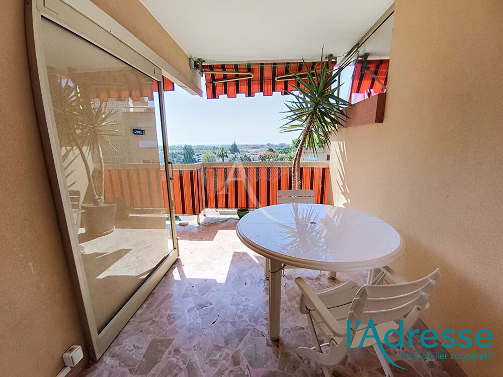 Appartement 104 m² + terrasse, vue mer, garage et cave