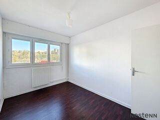  Appartement � vendre 4 pi�ces 80 m�