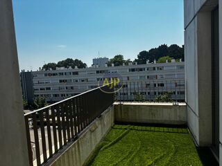  Appartement à louer 2 pièces 44 m²