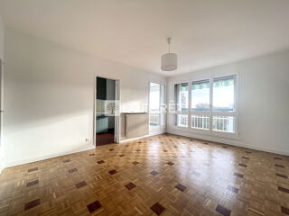  Appartement à louer 1 pièce 33 m²